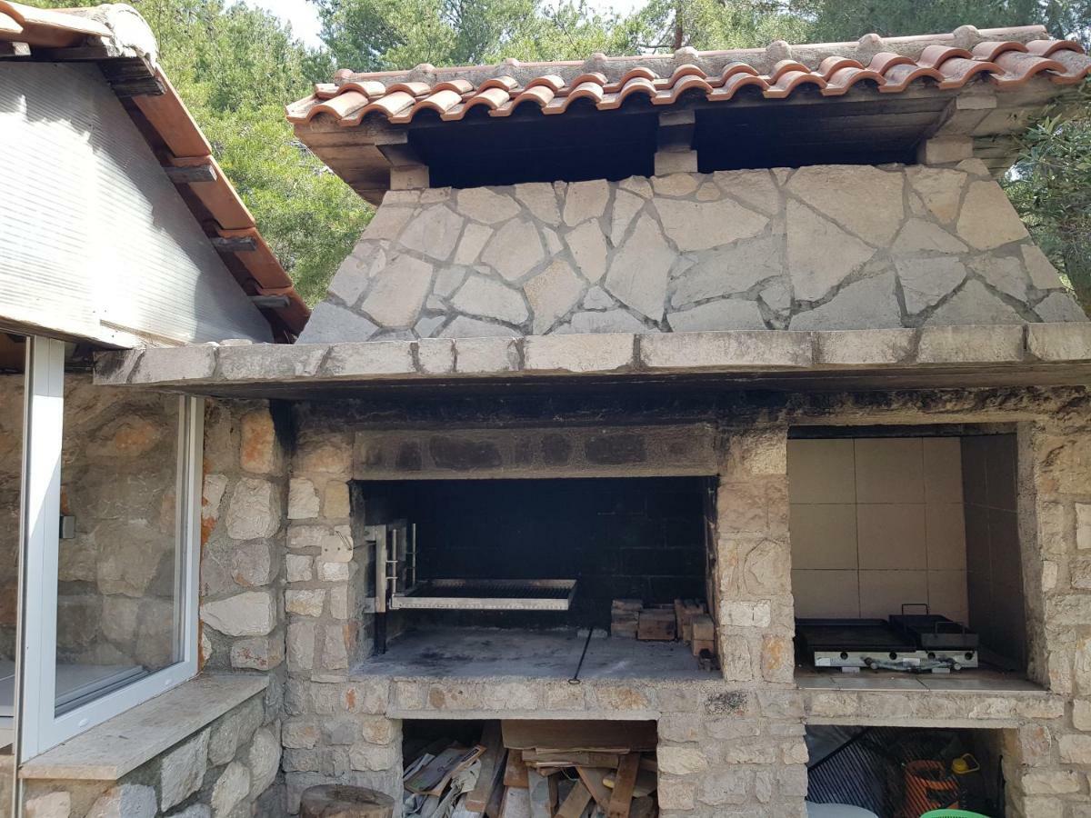 מאלי לוסיניי Apartments Vila Tisa מראה חיצוני תמונה